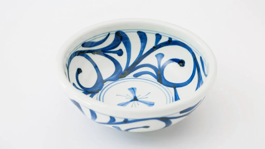 Tobe Ware: A Comprehensive Guide to the Appeal and Characteristics of Ehime’s Traditional Ceramics Tobe Ware: A Comprehensive Guide to the Appeal and Characteristics of Ehime's Traditional Ceramics