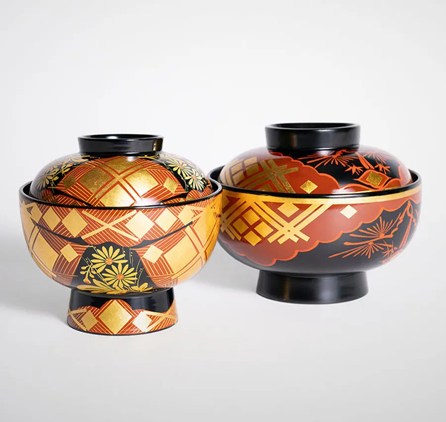 Hidehira-nuri Japanese Lacquerware: Modern Table Styling Hidehira-nuri Japanese Lacquerware: Modern Table Styling