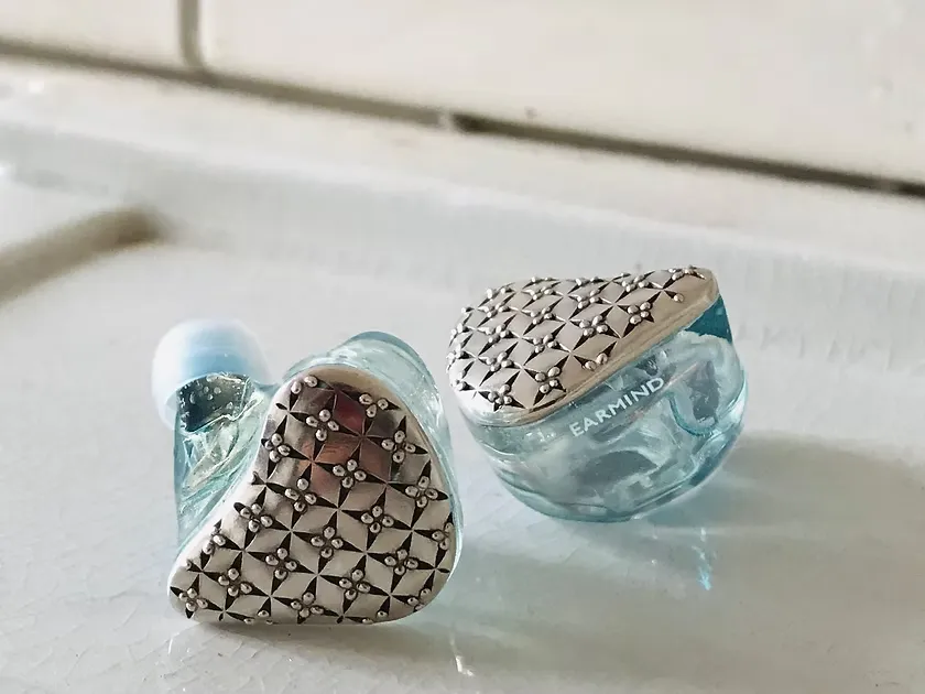 EARMIND イヤーマインド